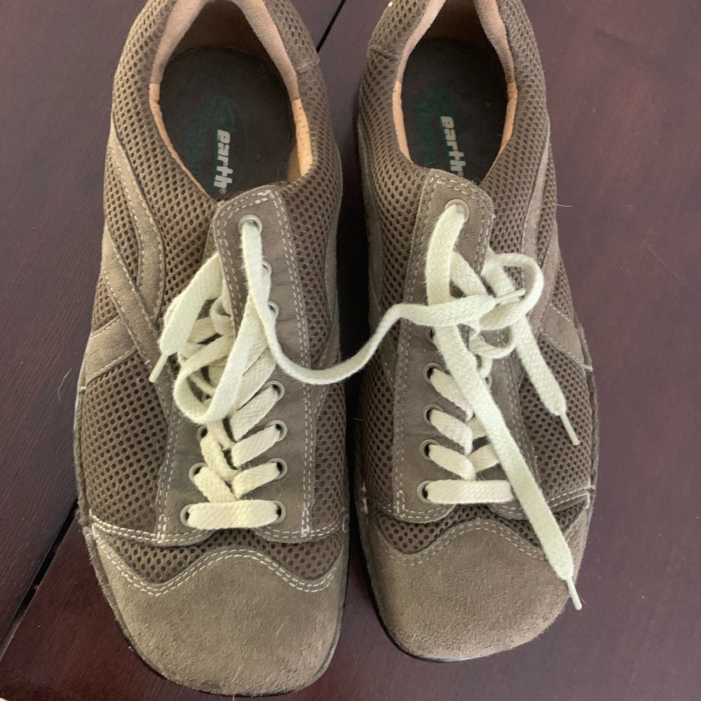 Men’s Earth Shoes Sz 11.5